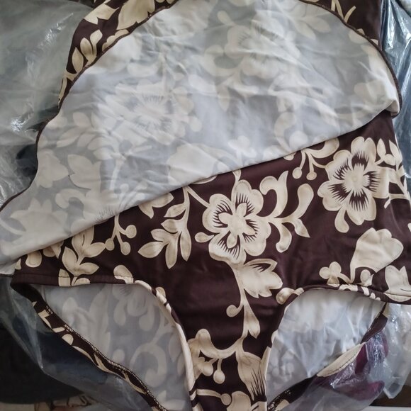 AMICA Overskirt Floral One Piece Swimsuit 12 - Picture 4 of 4